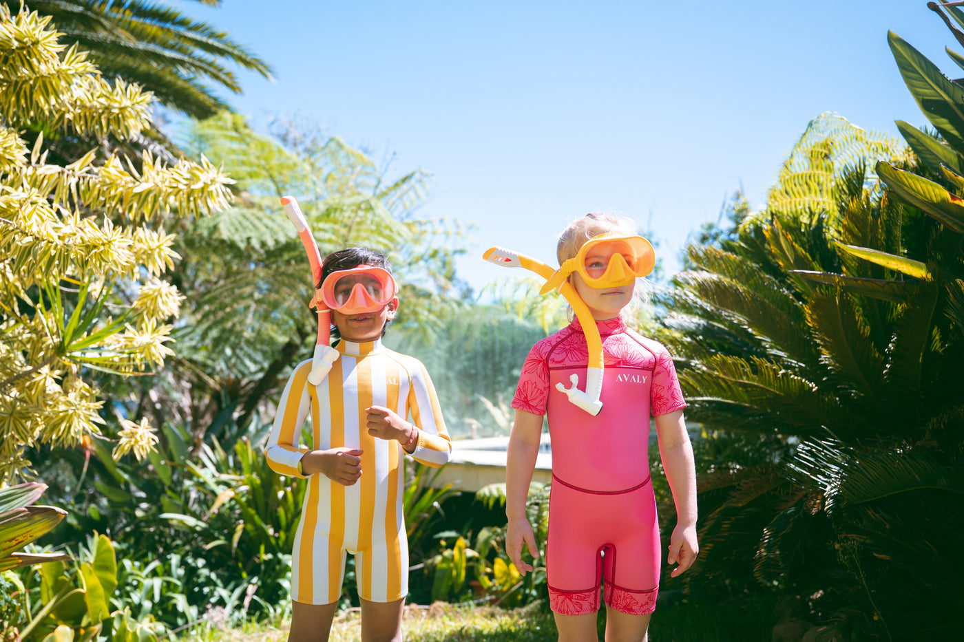 Two kids in AVALY UPF 50+ rashies in the sun - do rashies actually work