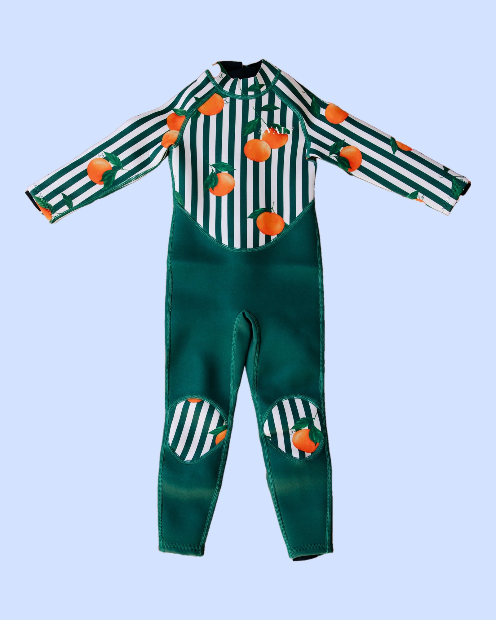 Flat lay of the AVALY Forest Green & Mandarins steamer, front
